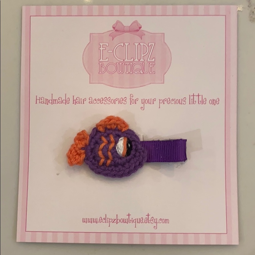 New handmade crochet fish applique hair clip